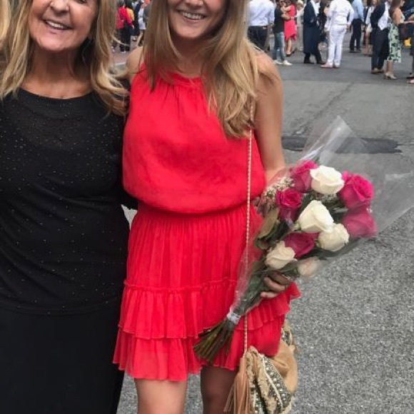 Red flounce mini dress - Picture 4 of 5